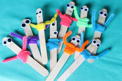 We have 1 vote for glue stick and 1 for other. Pipe Cleaner Craft: Popsicle Pals | Thriving Home