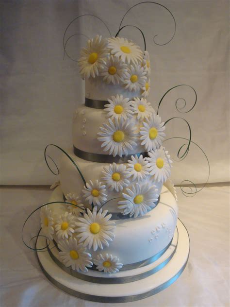 Daisy Wedding Cake Daisy Wedding Cakes Daisy Cakes Gorgeous Cakes