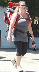 Baywatch Star Nicole Eggert Gets Stuck Into Some Exercise With Her Ten