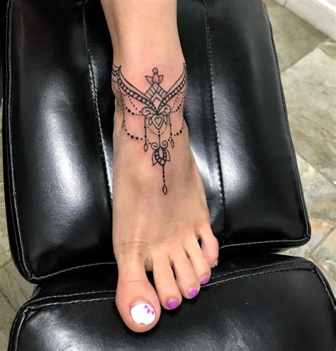 foot-tattoos-top-of-foottattoos-ankle-tattoos-for-women,-anklet-tattoos,-foot-tattoos-for-women