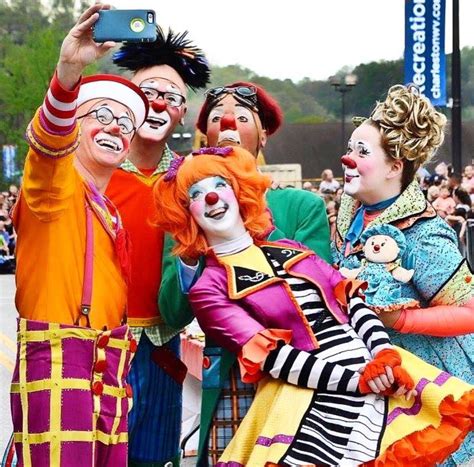 Ringling Bros And Barnum And Bailey Circus Red Unit Clowns Circus