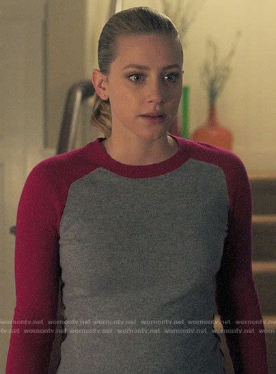 Wornontv Bettys Grey Sweater With Pink Sleeves On Riverdale Lili