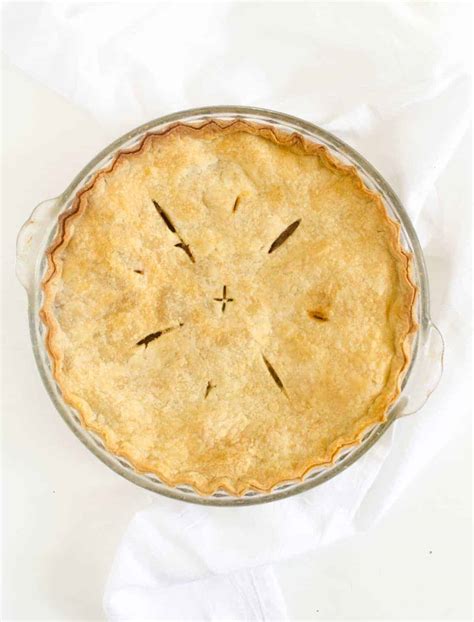 Basic Apple Pie Recipe Using Fresh Apples — Bless This Mess