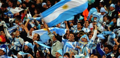 Pelo Menos 650 Barra Bravas Argentinos Irão à Copa Para Cuidar Da