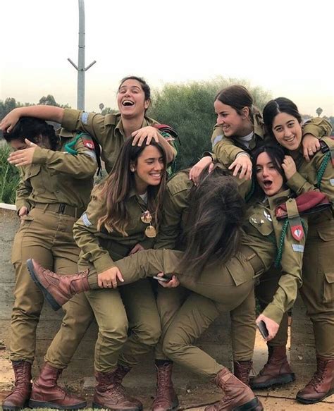 Pin By Elona Van Guida On Our Idf Heroes צבא הגנה לישראל Military Women Army Women Army Girl