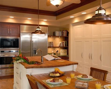 Outdoor kitchen lighting needs to illuminate your food prep space while also providing functional light for your overall dining experience. Soffit With Recessed Lighting | Houzz
