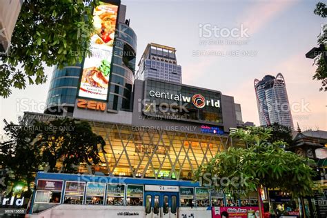 Centralworld The Largest Shopping Mall In Bangkok In The Evening With