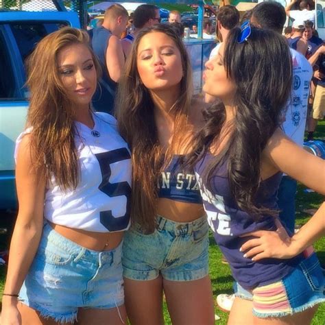 College Girls Know How To Look Hot And Have Fun Pics
