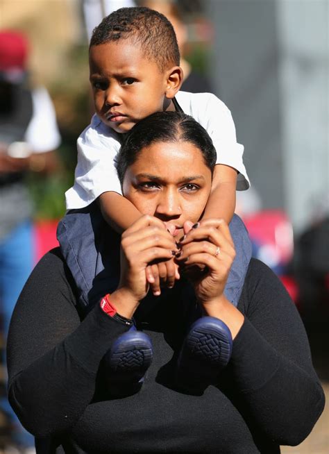 Black Activists Are Bailing Out Moms For Mothers Day