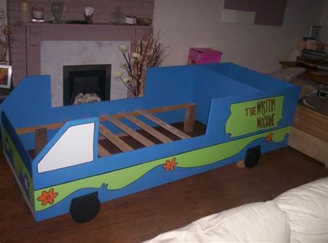 Let's go search for ghosts and goblins and solve a mystery! 8 best Scooby Doo bedding ideas for kids images on ...