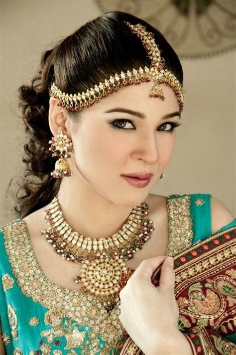 Samina Fashion Home Pakistan Fashion And Style Ayesha Omer In Bridal