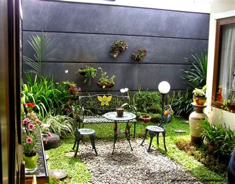Rumah minimalis, kumpulan gambar desain dan model rumah minimalis dari yang modern sampai sederhana yang bagus dan sangat elegan. Taman Depan Rumah Minimalis | Gallery Taman Minimalis