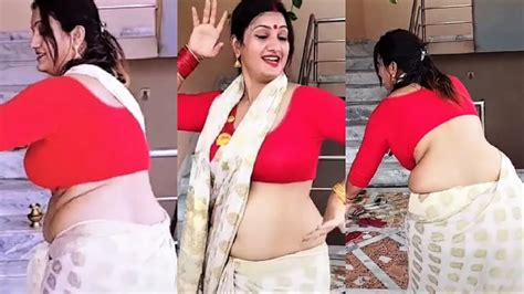 Hot Teej Dance Nepali Aunty Hot Saree Wedding Dance Bhabhi Saree Lover Saree Ke Fall Sa
