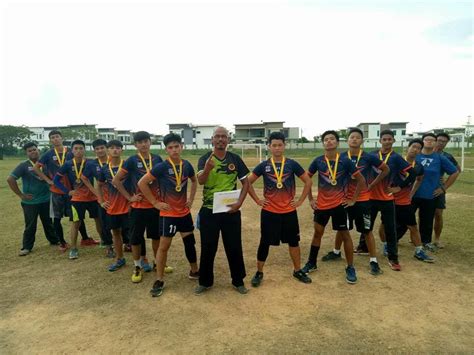 Smk damansara jaya, selangor 4th prize: St David's High School Melaka: Pertandingan Bola Baling ...