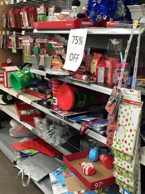 Walmart 75% Off Christmas Decorations, Gift Sets