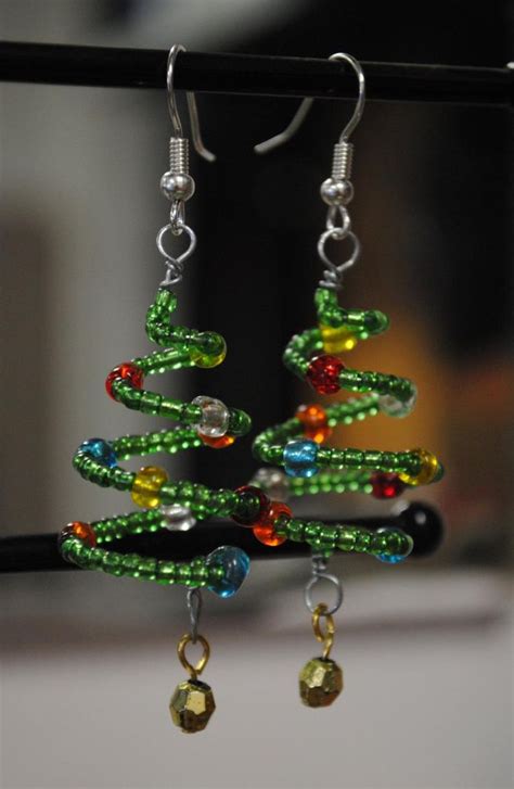 Christmas Tree Earrings Holiday Beaded Jewelry Etsy Holiday Beaded