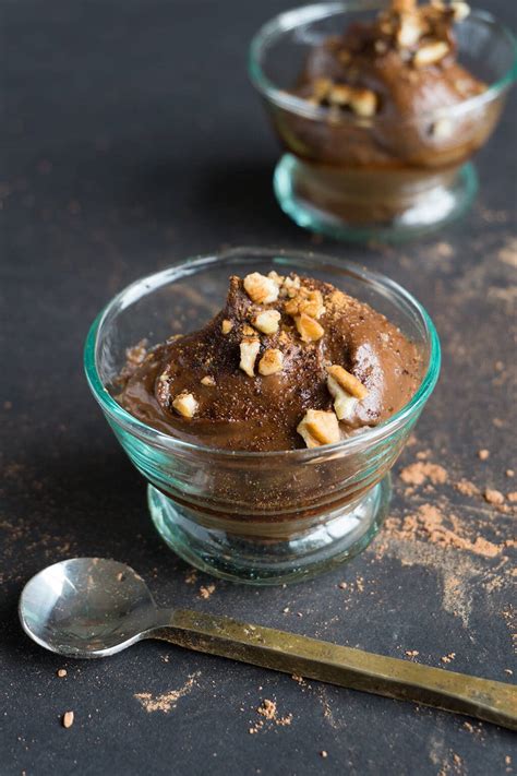 There are tons of cocoa powder uses you likely haven't heard of; Mexican Hot Chocolate Avocado Pudding - Oat&Sesame
