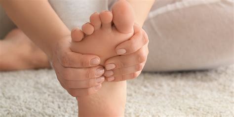 6 common causes of foot cramps