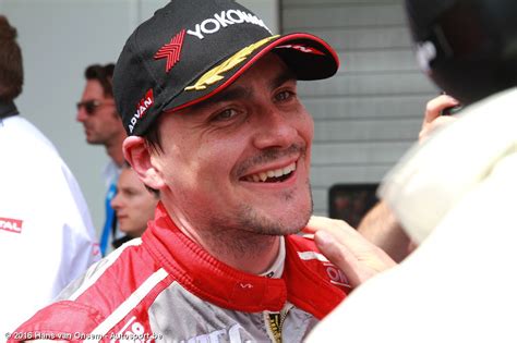Tassi attila ezzel szemben az előkelő negyedik pozícióban zárta a hétvégét a nürburgring nordschleifén. Honda opteert voor Tiago Monteiro, Norbert Michelisz en ...
