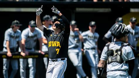 Iowa Baseball Could Reach Ncaa Tournament With One B1g Weekend Left