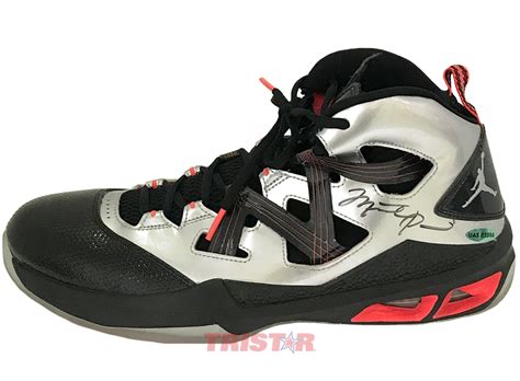 By 1988, michael jordan's fame had extended beyond the hardcourt and onto the silver screen as stars donned his kicks in blockbuster films, music videos and more. Michael Jordan Autographed Basketball Shoe