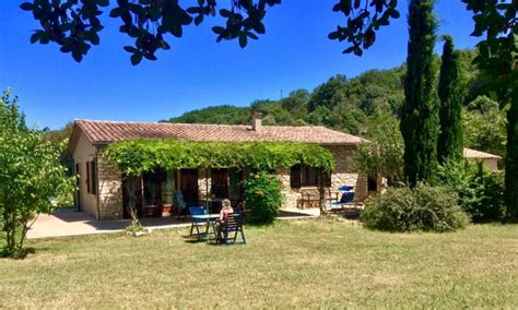 Wann blühen die lavendelfelder in der provence? Lavendel in der Provence, Frankreich - Ferienhaus an der ...