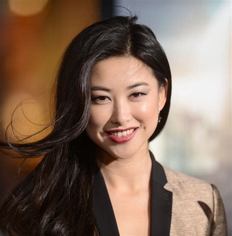 Netflix S Marco Polo Stars Joan Chen Zhu Zhu Claudia Kim On
