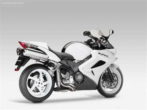 honda vfr 800 interceptor 2009 present specs performance and photos