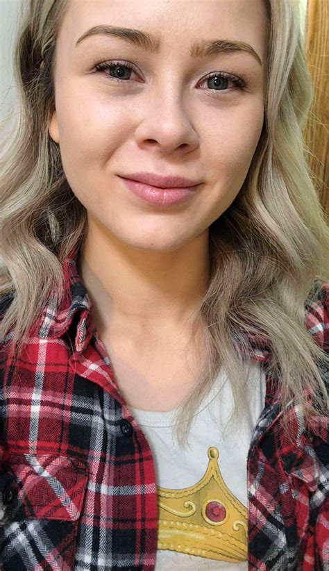 Canadian woman found dead at Mexican resort, boyfriend held - Breaking News