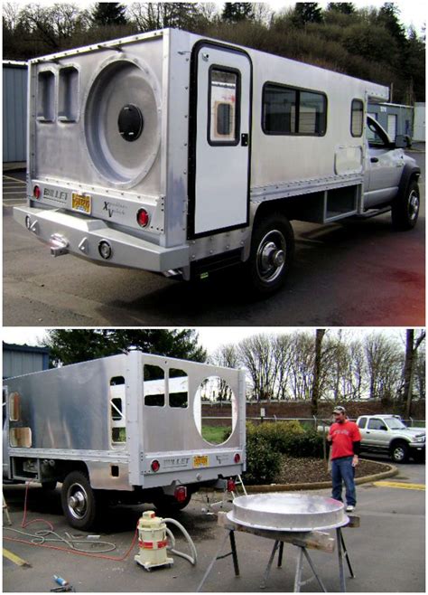 Camper trailers sure look quite charming and intimidating, but when you go to get or buy them, they can actually turn out to be pretty costly! 5 DIY Camper Shell Plans To Build Your Own in 2020 | Diy camper, Camper shells, Camper