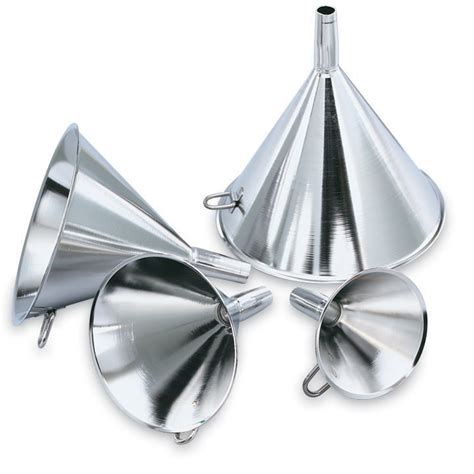 8 Inch 2 Quart Stainless Steel Funnel Vollrath Foodservice