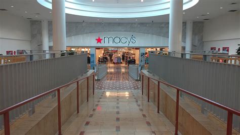Tri County Mall Macys Overlooks A Once Healthy Mall That Now Stands