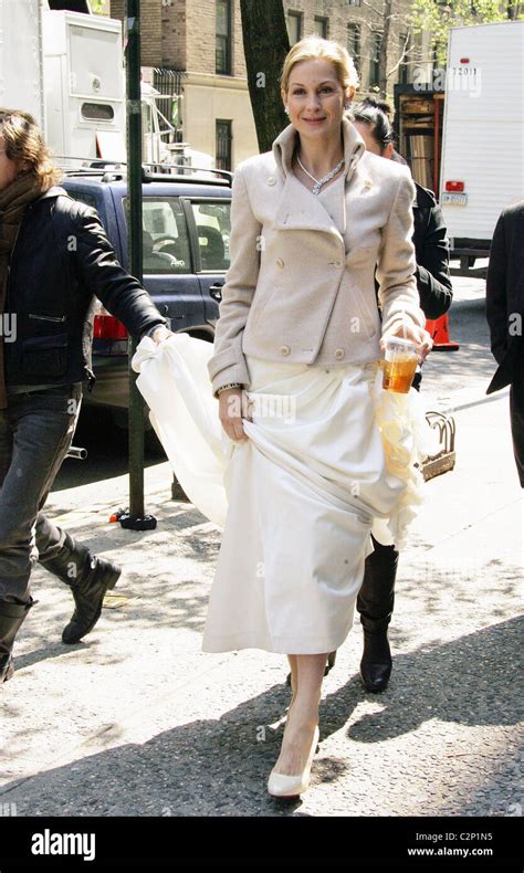 Kelly Rutherford On The Set Her Show Gossip Girl Filming In Manhattan