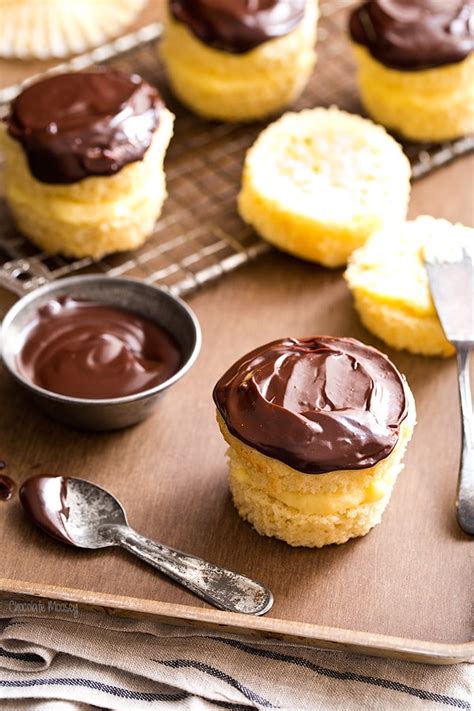 Boston cream pie cupcakes are a combination of soft, fluffy sponge cake, filled with creamy vanilla pastry filling, and topped with a rich, decadent i love boston cream pie so boston cream pie cupcakes must be super delish! Small Batch Boston Cream Pie Cupcakes