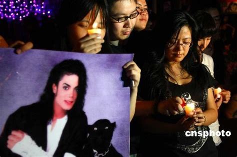 迈克杰克逊的葬礼迈克杰克逊死葬礼迈克杰克逊伞中国排行网