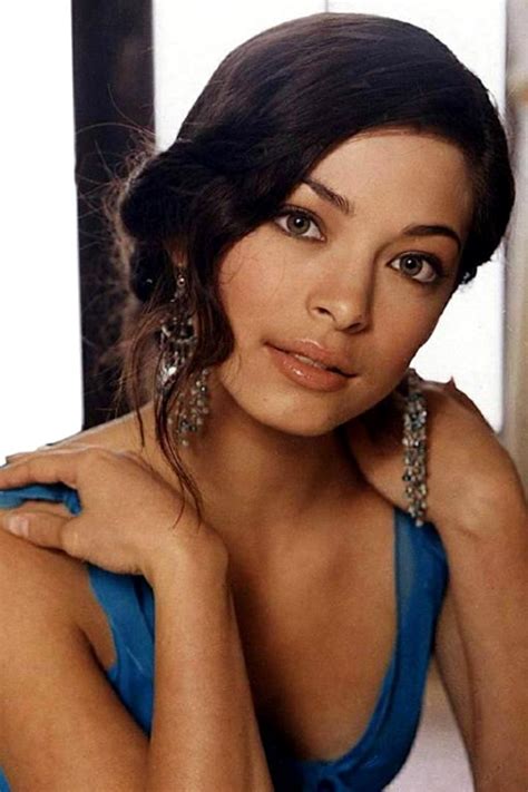 Kristin Kreuk Fotos E Imágenes De Sus Películas Y Series Estamos Rodando