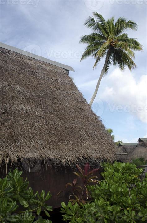 Traditional Polynesian Houses In Aitutaki Lagoon Cook Islands 890004