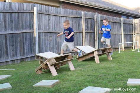 10 Perfect Outdoor Obstacle Course Ideas For Adults 2024