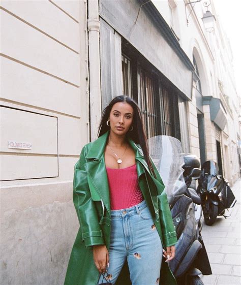 Talks for a living having a lovely time@mijmasks. Maya Jama on Instagram: "Paris quickly." in 2020 | London ...