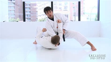 Gregor Gracie Armlock From Knee On The Belly Essence Of Jiu Jitsu