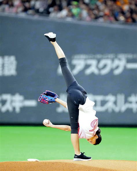 Airi hatakeyama is a former group rhythmic gymnast and current television reporter in japan. 新体操元代表の畠山愛理さん、一回転投法で始球式 : スポーツ報知