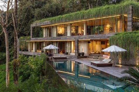 Let's get to know the style of japanese minimalist house september 29, 2019. House Tour: Lush tropical home in Bali with modern ...