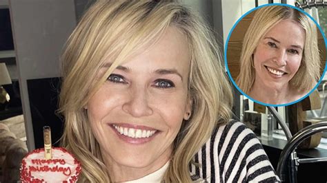 Watch Chelsea Handler Is Totally Comfortable Being Nude In The Shower