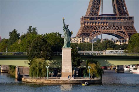 statue of liberty in paris the art of photography