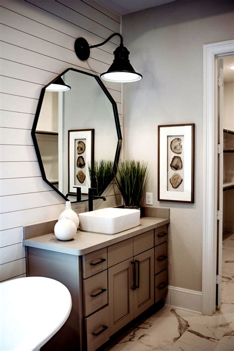 This is a small bathroom decor that is on the rise but can create an elegant look. DIY bathroom decor and ideas on a budget. Ideas for ...