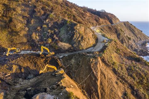 Californias Highway 1 Near Big Sur Reopens After Collapse Los