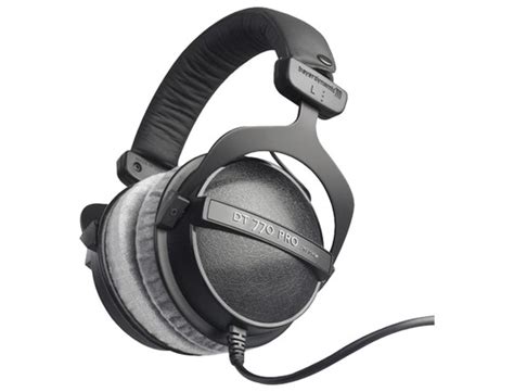 In a world that is becoming digitized very quickly and new music records hitting the music industry every day, you will need an extremely versatile and convenient way to keep up with your music tastes. 5 Best Studio Headphones for Music Production [Mar 2019 ...