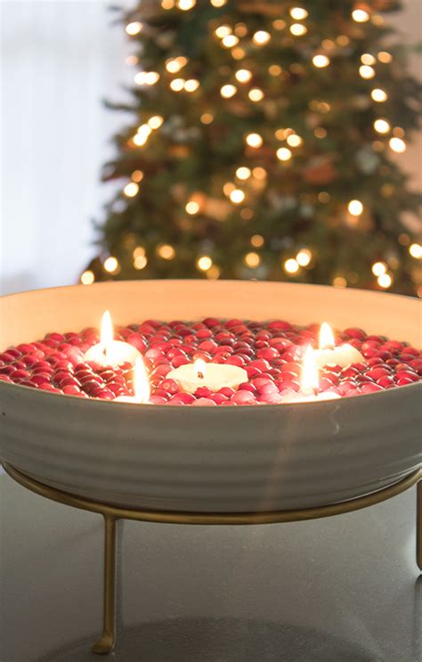 Easy Diy Christmas Centerpiece With Floating Candles The Honeycomb Home