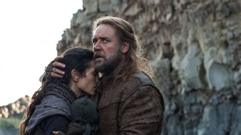 This article shares a review of the noah movie as well as a sound bite from a roundtable discussion with the director and executive producer. Movie Review: 'Noah,' a Harrowing, Gut-Twisting Tale Worth ...