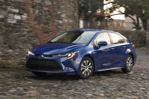 2021 Toyota Corolla Hybrid Now on Sale In Canada - Motor Illustrated